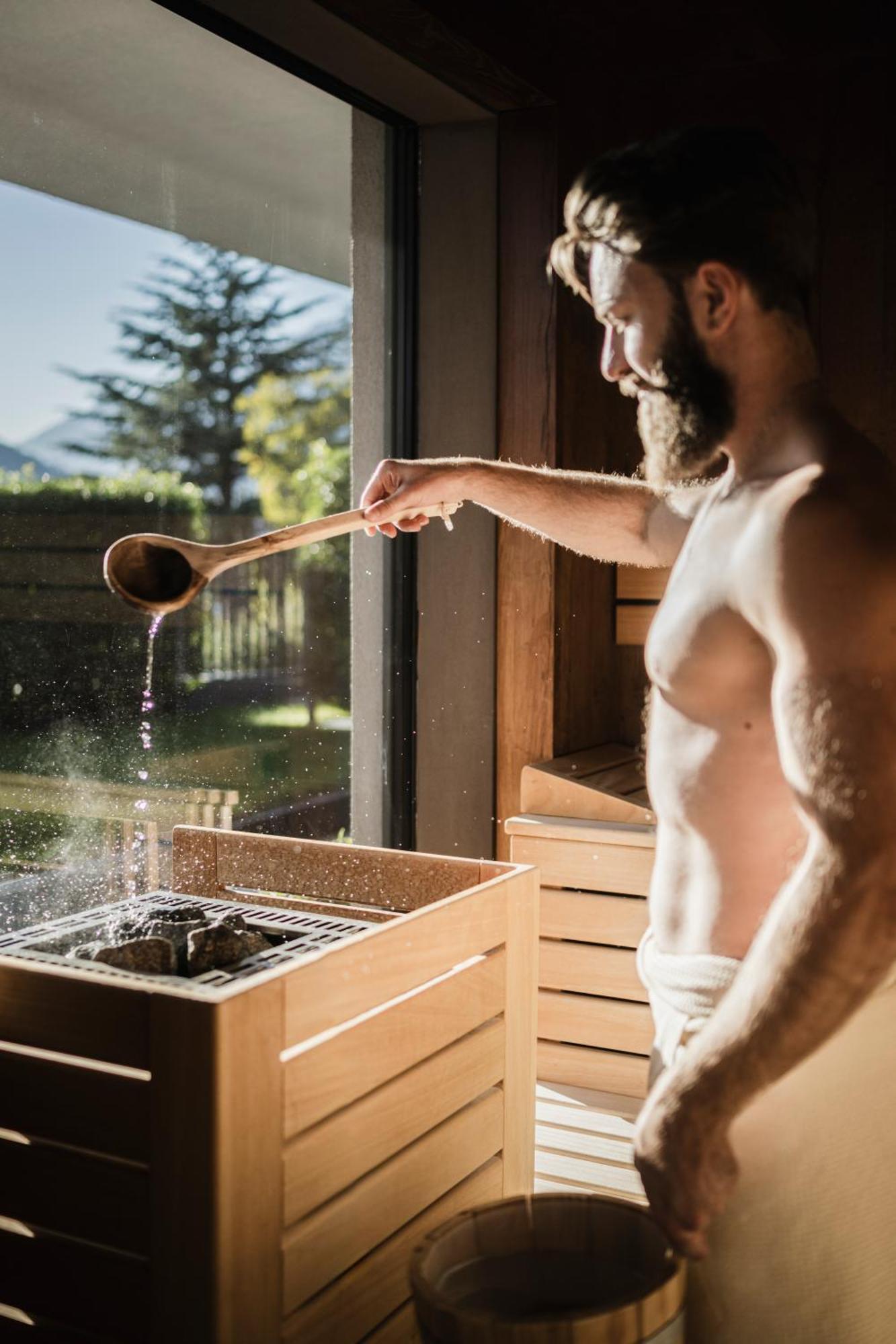 Vinea - Aparthotel Tirol